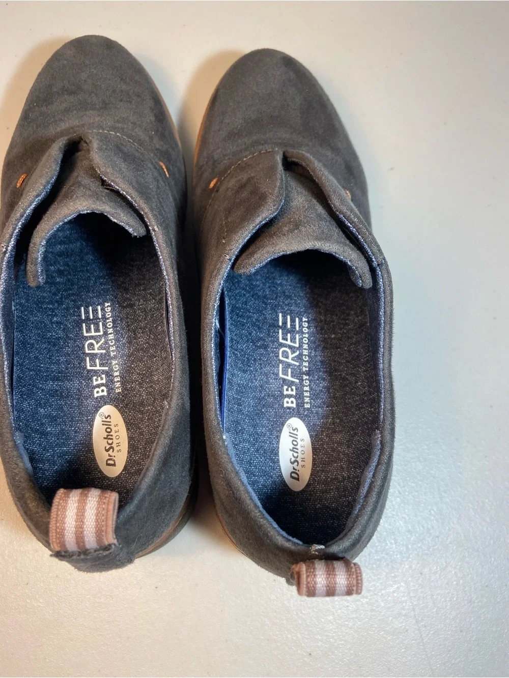 Dr. Scholl’s Gray Suede Slip-On Loafers SZ 6